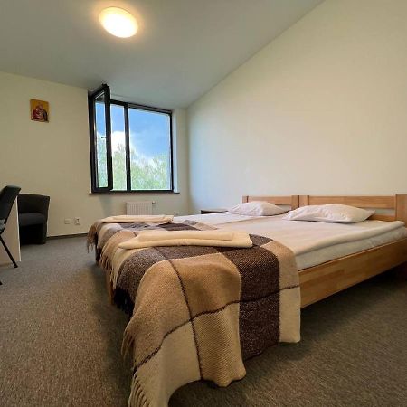 Ucu Inn - Кімнати Для Гостей Λβιβ Εξωτερικό φωτογραφία
