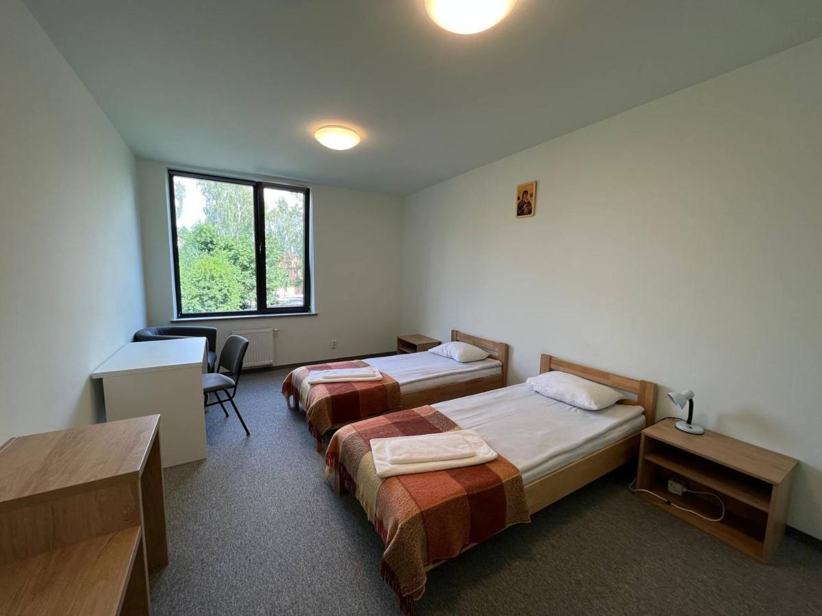 Ucu Inn - Кімнати Для Гостей Λβιβ Εξωτερικό φωτογραφία