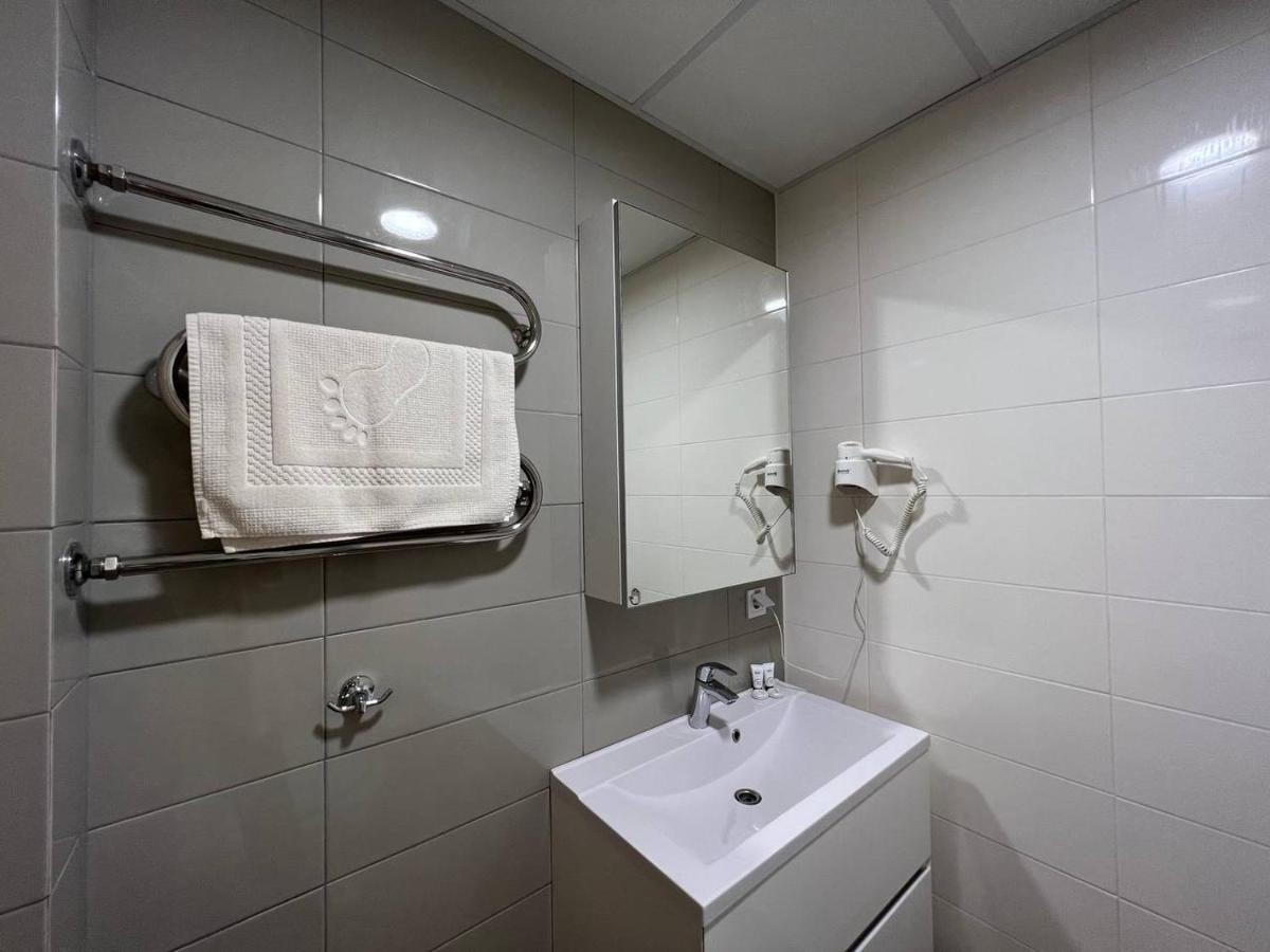 Ucu Inn - Кімнати Для Гостей Λβιβ Εξωτερικό φωτογραφία