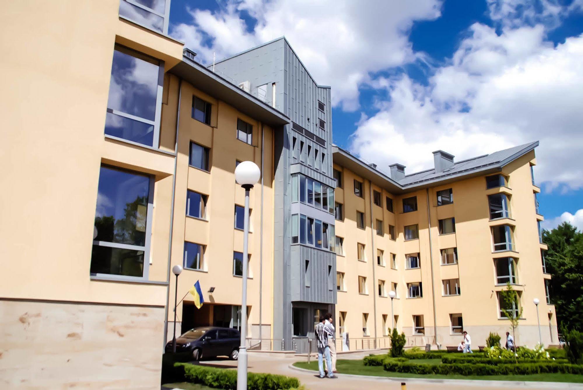 Ucu Inn - Кімнати Для Гостей Λβιβ Εξωτερικό φωτογραφία